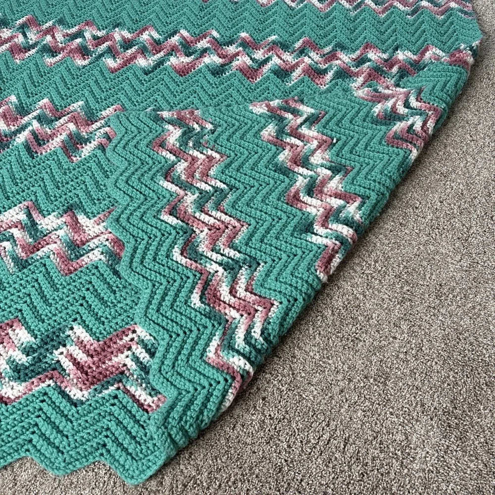 Handmade Crochet AFGHAN Knit Chevron Zig‎ Zag Blanket Throw Teal Pink White